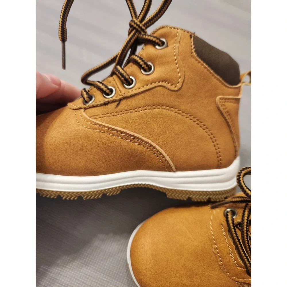 Beverly Hills Polo Club Toddler Boys Hiking Boots Wheat Tan Size 10 Toddler
